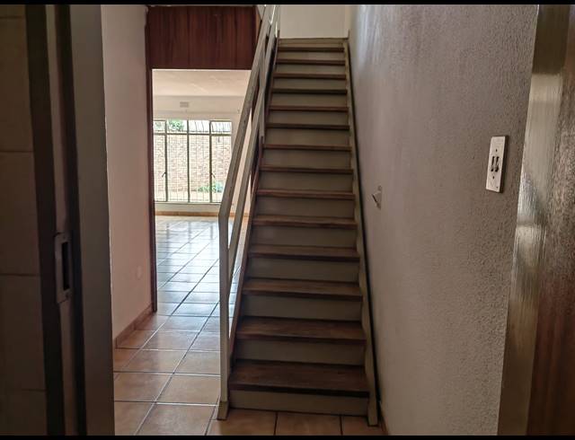 3 BEDROOM TOWNHOUSE FOR SALE IN HEIDELBERG CENTRAL